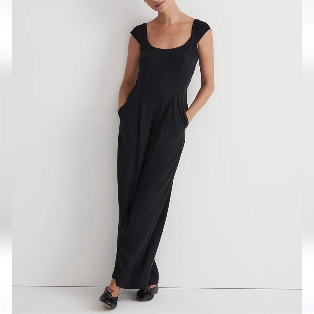 NEW WITH TAGS Madewell True Black Cap-Sleeve Crop Wide-Leg Jumpsuit Size 2 NO118